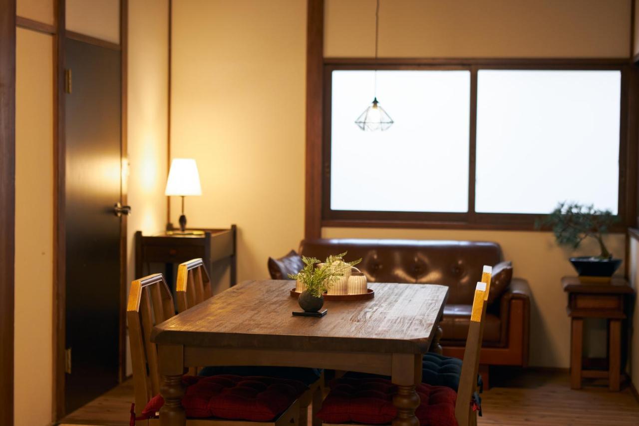 טוקיו Kagurazaka Retro Bar & Hotel מראה חיצוני תמונה